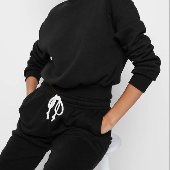 NWOT Wild Fable Black Sweatshirt - Picture 2 of 4